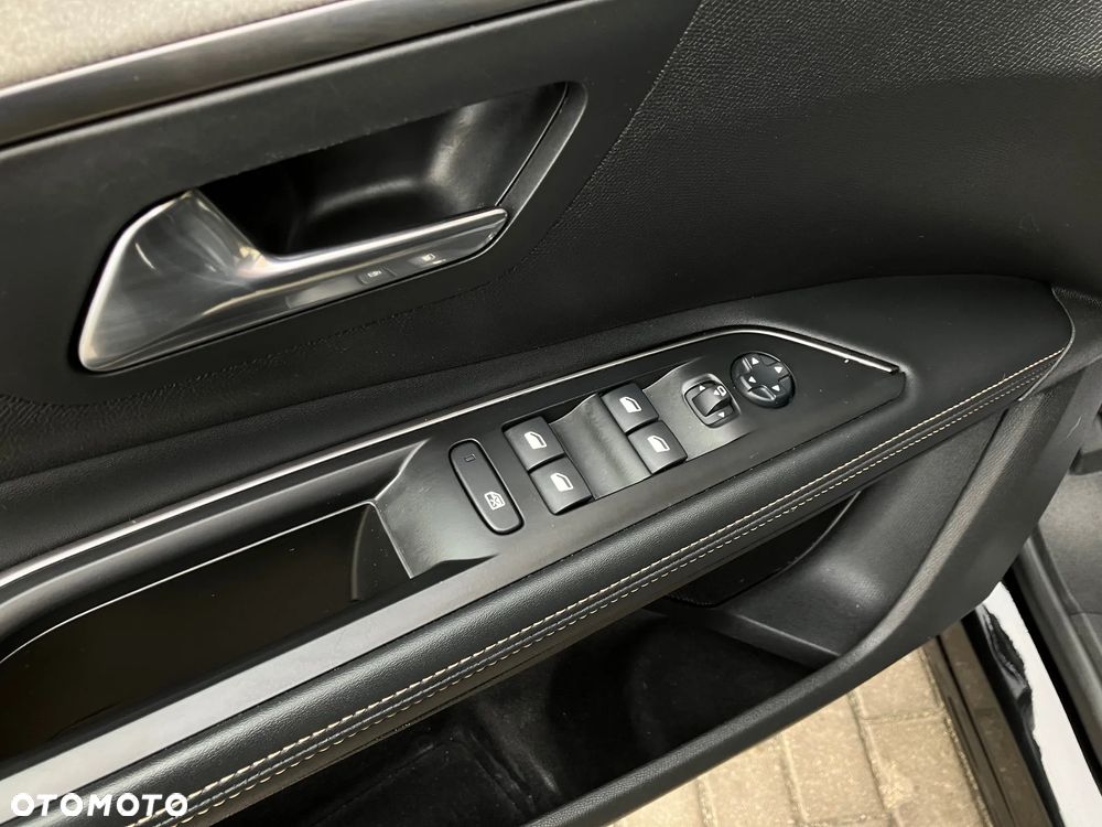 Peugeot 5008 2.0 BlueHDi GT S&S EAT8 - 33