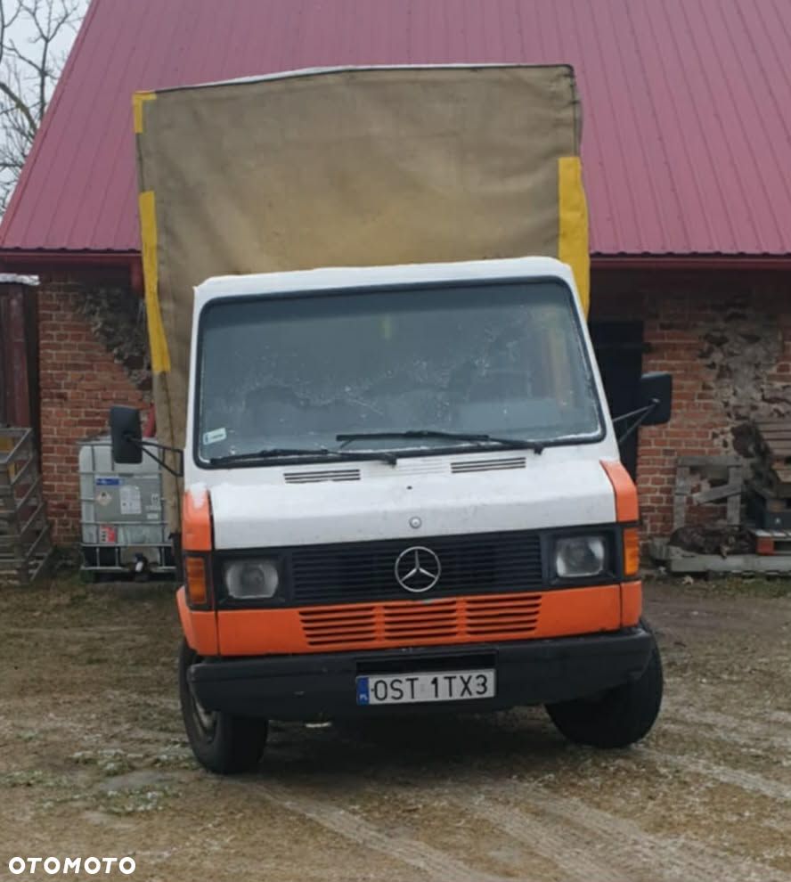 Mercedes-Benz 310d - 3