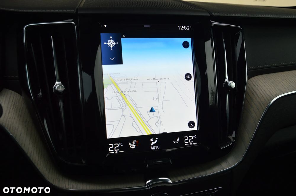 Volvo XC 60 B5 B AWD Inscription - 27