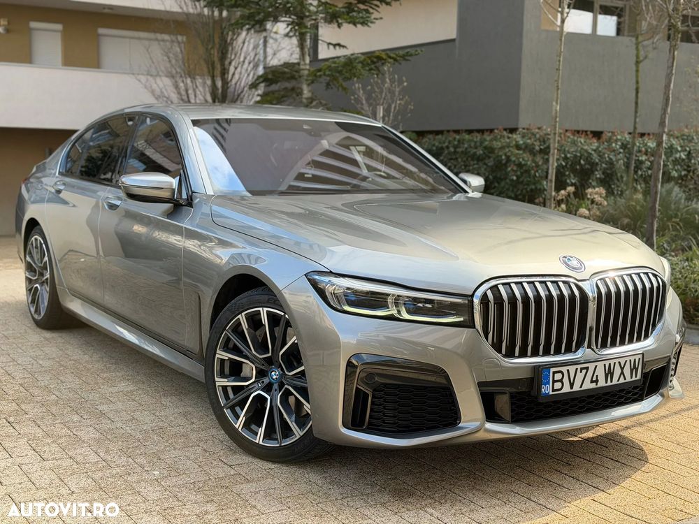 BMW Seria 7 745e - 1