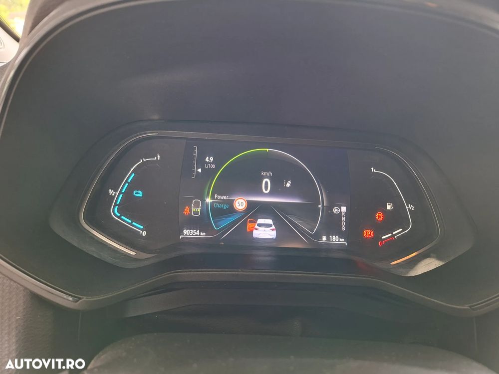 Renault Clio - 12