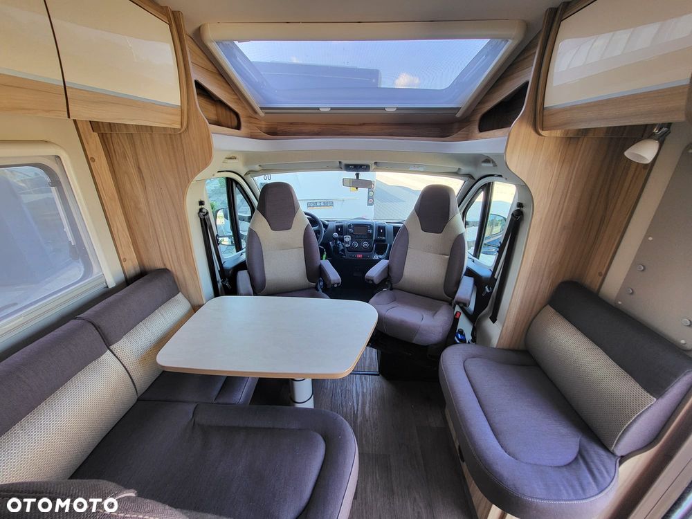 Hymer-Eriba T 594 - 12
