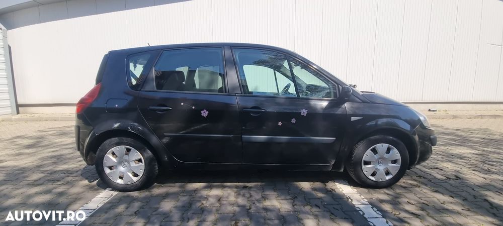Renault Scenic II 1.5dCi Dynamique - 4