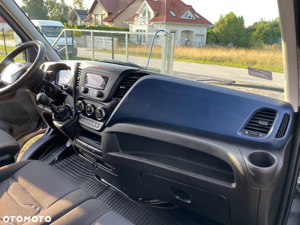 Iveco Daily - 28