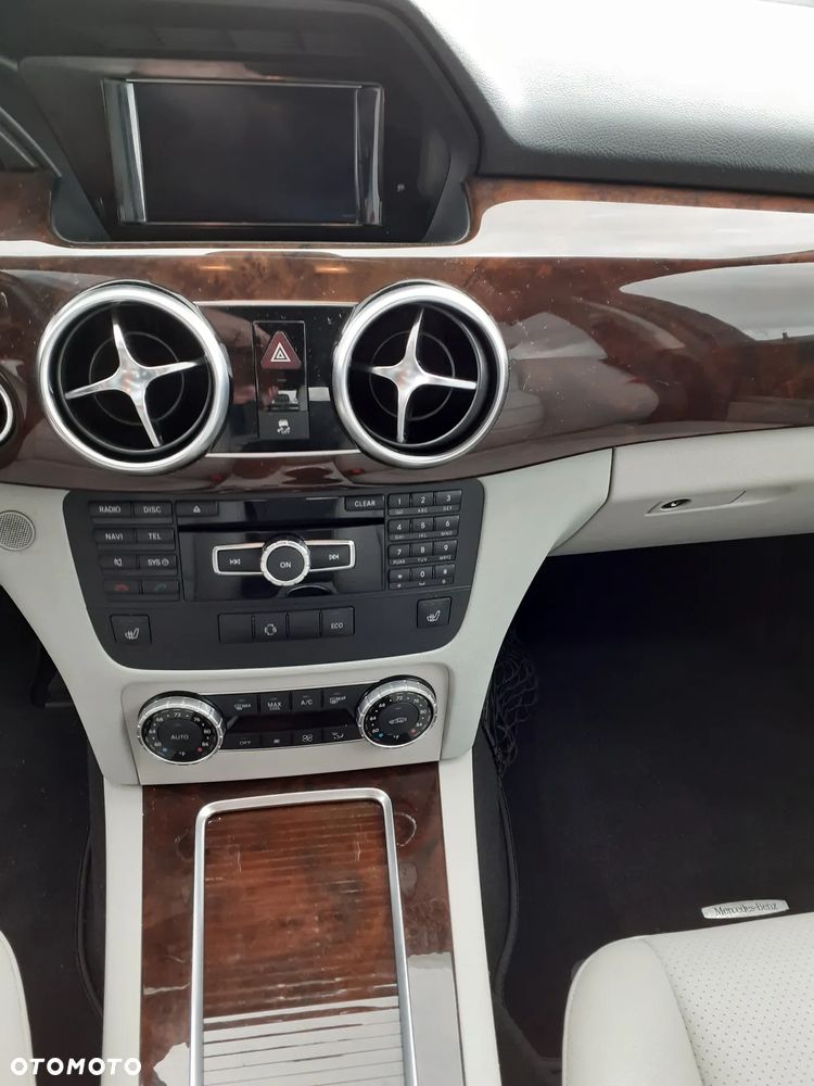 Mercedes-Benz GLK - 15