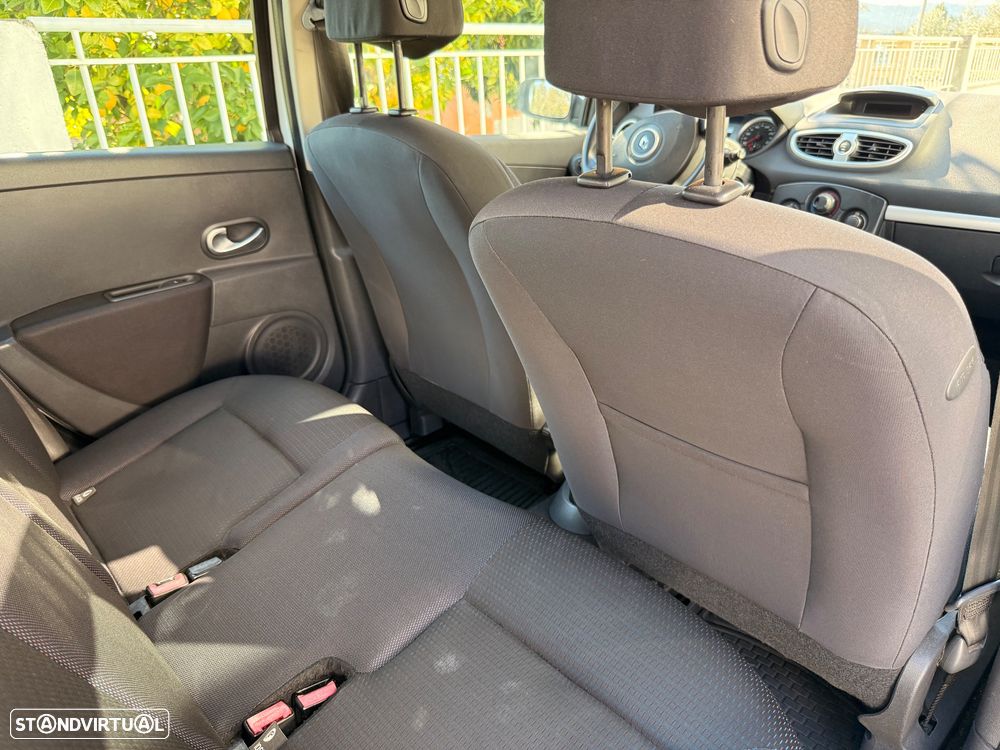 Renault Clio 1.5 dCi Confort - 9