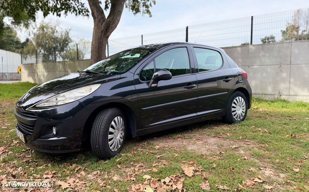 Peugeot 207 - 4