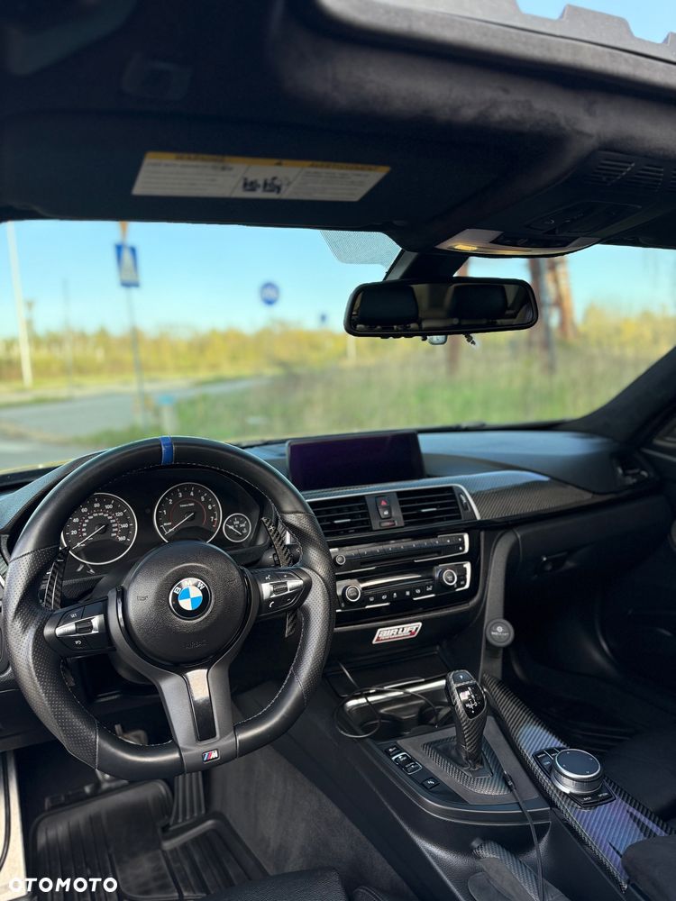 BMW Seria 3 335i - 29