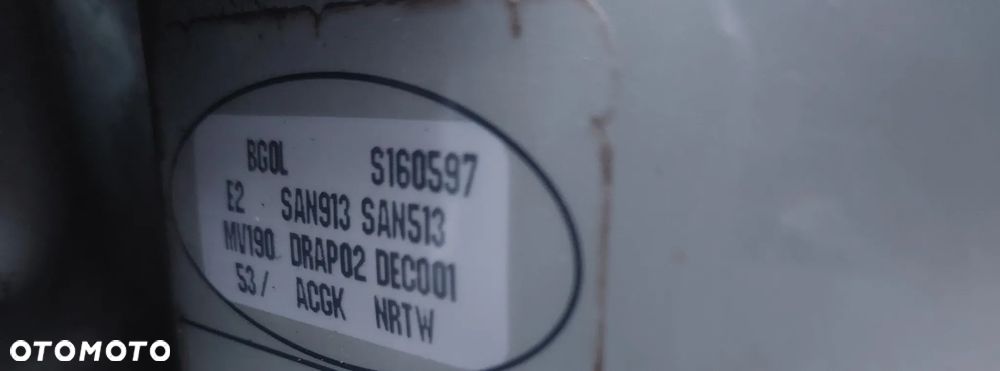 Renault Laguna 2 II HB silnik kompletny 1.6 16v 79kW 107KM K4M710 alternator pompa cewka kolektor przepustnica przewód skrzynia biegów 5B drzwi prawe lewe przód tył klapa błotnik lusterko MV190 szyba tempomat zacisk tarcza półoś osłona belka stacyjka sterownik panel fotel lewarek kierownica podnośnik szyby mechanizm boczek tłumik wydech pompa abs sterownik NA CZĘŚCI WSZYSTKIE CZĘŚCI - 13