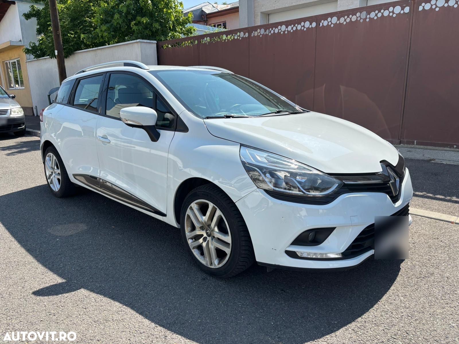 Renault Clio Estate Energy TCe Zen - 1