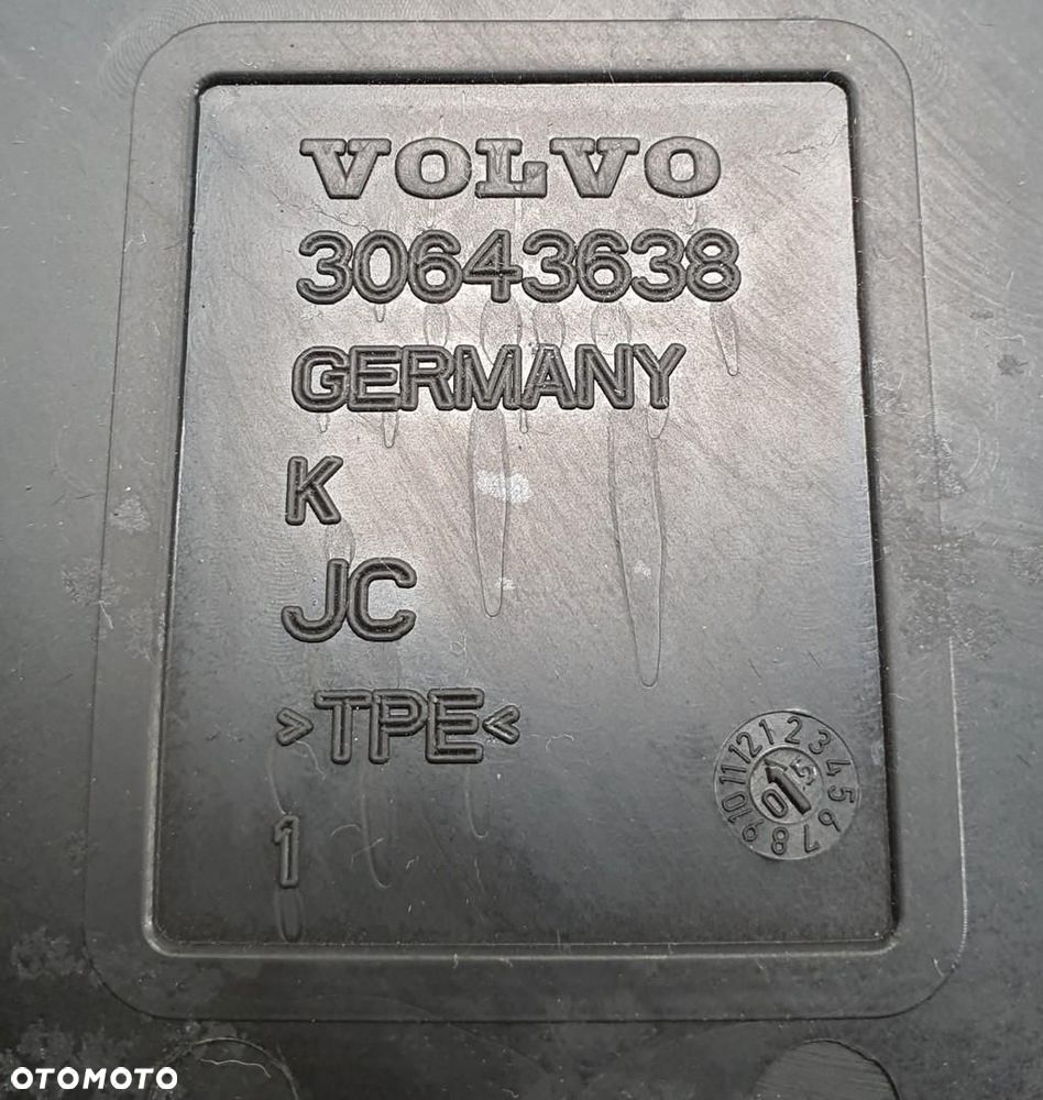 MATA GUMA TUNELU VOLVO V70 II 30643638 - 3