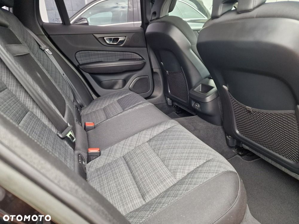 Volvo V60 B3 B DKG Core - 22