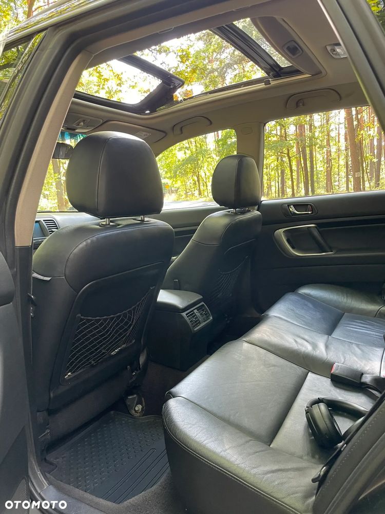 Subaru Outback 3.0 R GX - 8