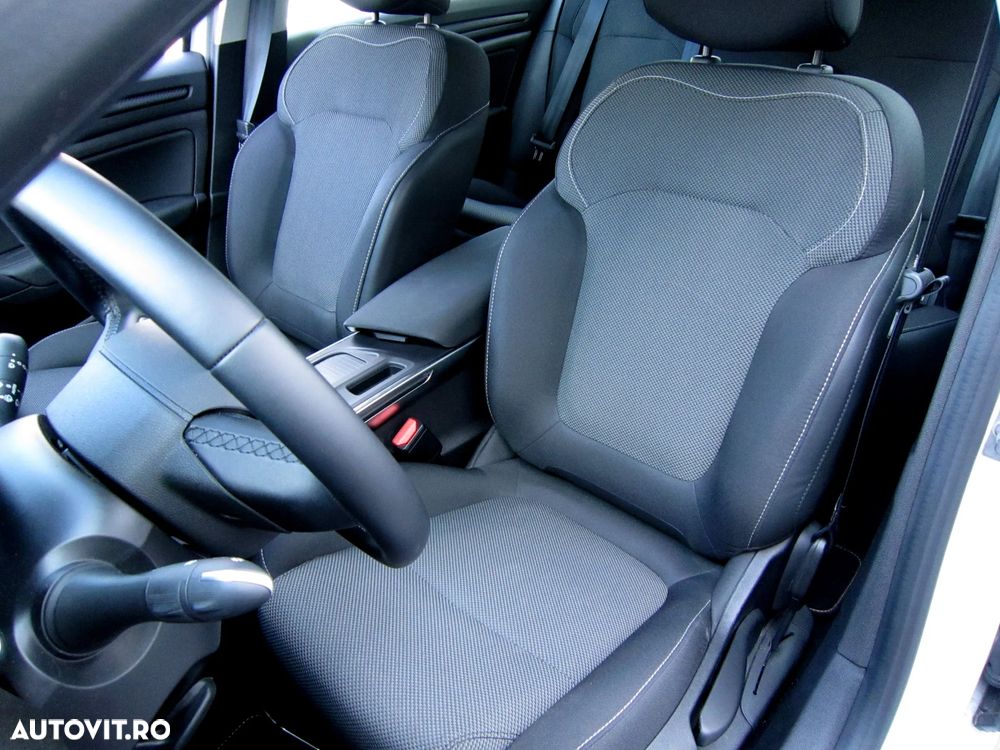 Renault Megane - 9