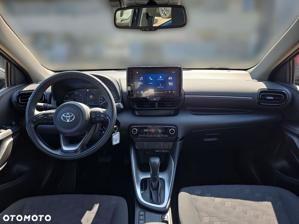 Toyota Yaris - 9