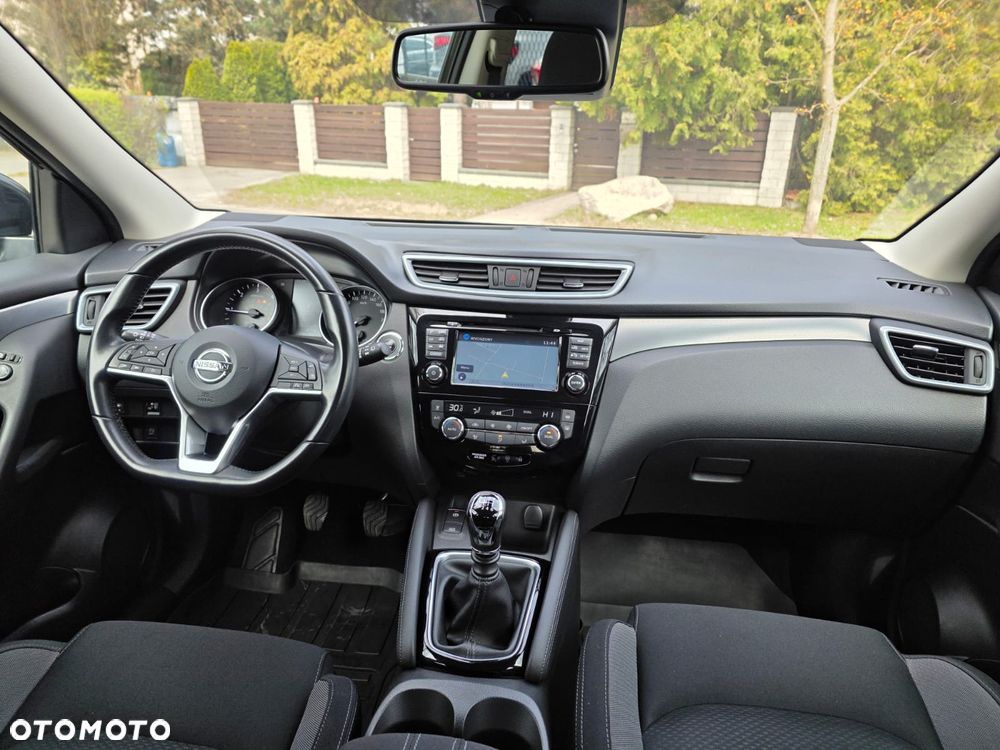 Nissan Qashqai 1.6 DCi N-Connecta - 11