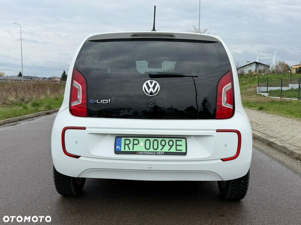 Volkswagen up! e-up - 10