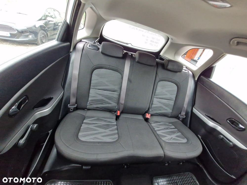Kia Ceed 1.4 CVVT Attract - 21