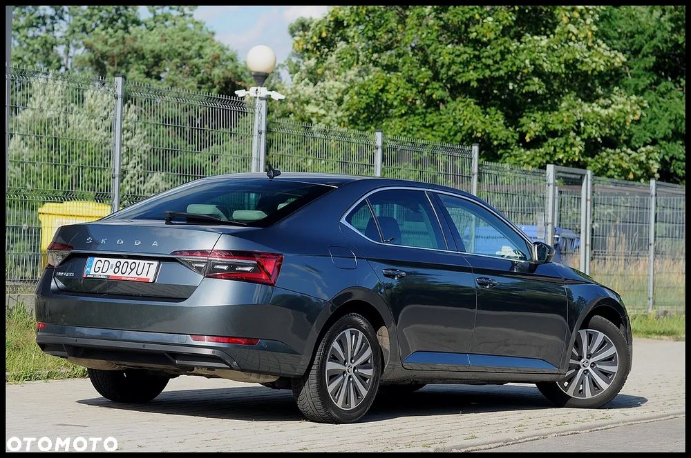 Skoda Superb - 19
