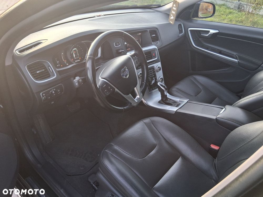 Volvo V60 T5 Geartronic Momentum - 7