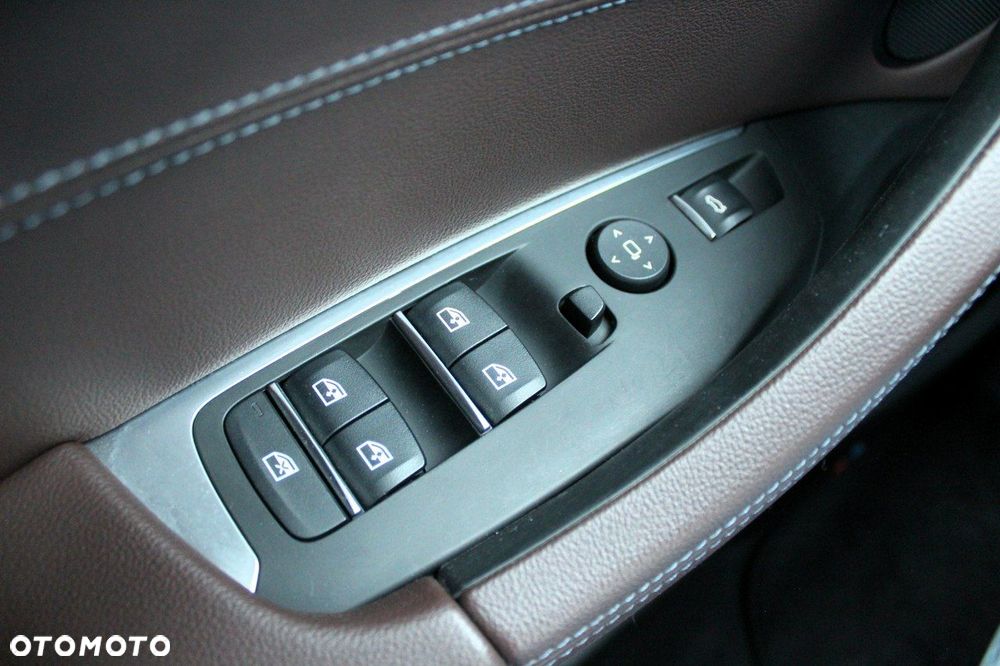 BMW X3 xDrive20i xLine - 31