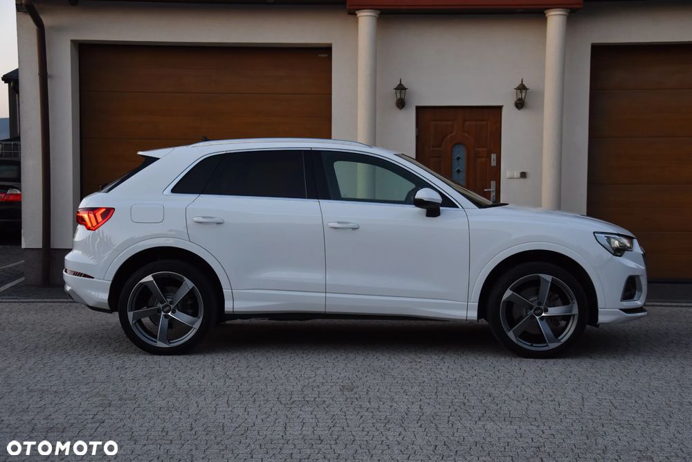 Audi Q3 - 4