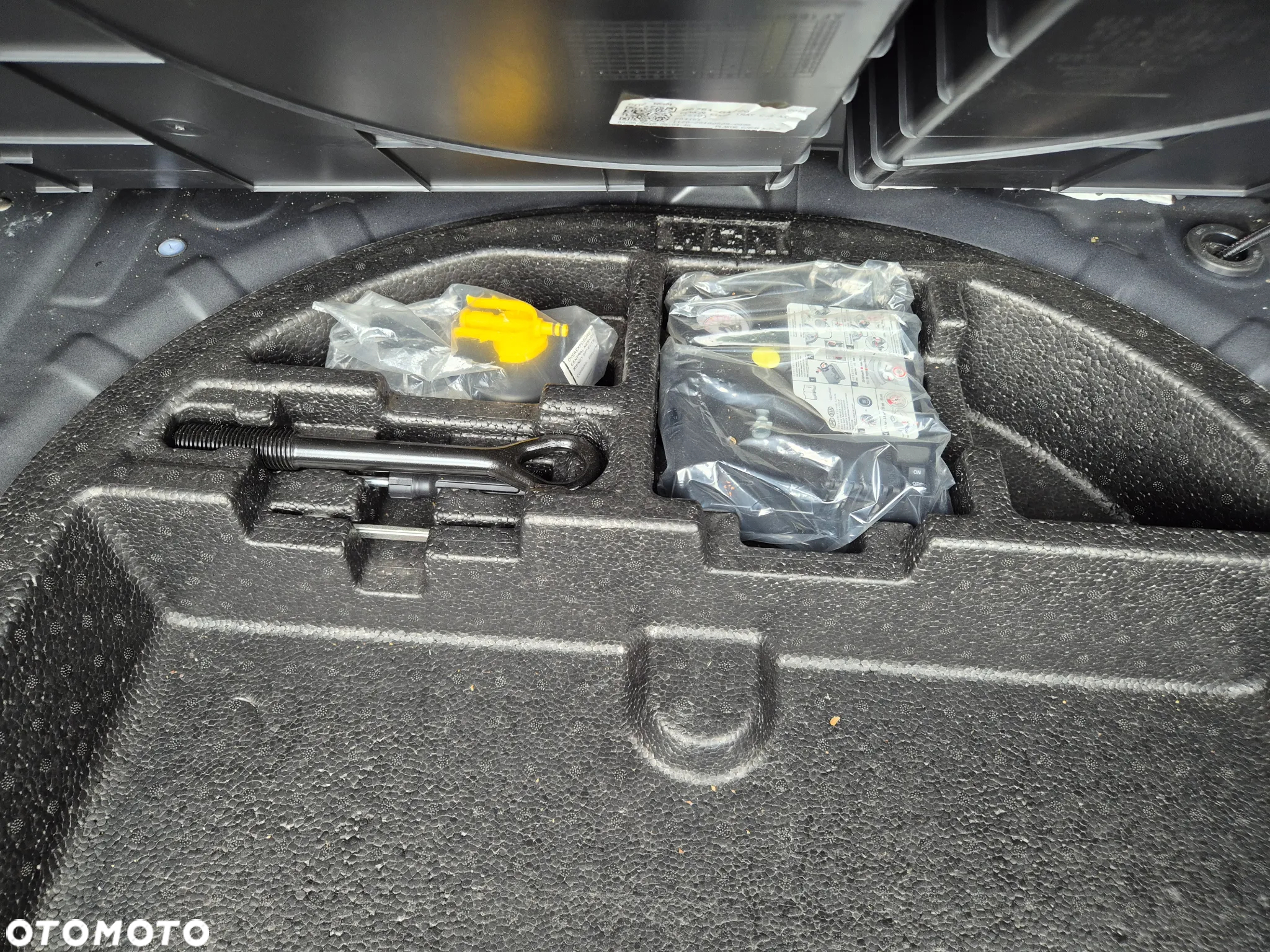 Hyundai i30 Kombi 1.4 T-GDI Premium - 31