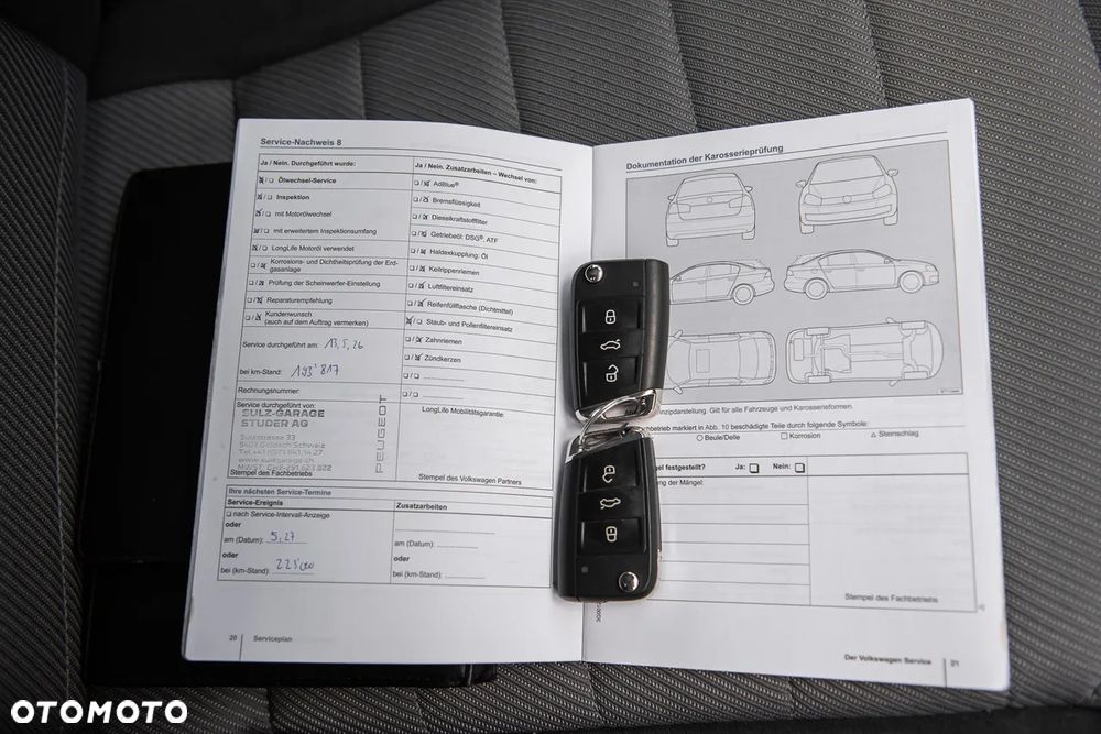 Volkswagen Golf 1.4 TSI ACT BlueMotion Technology DSG Highline - 37