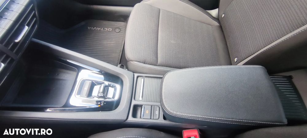 Skoda Octavia - 10