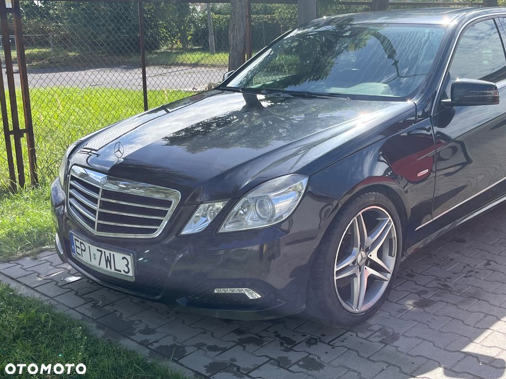 Mercedes-Benz Klasa E 350 CGI BlueEff Elegance - 2