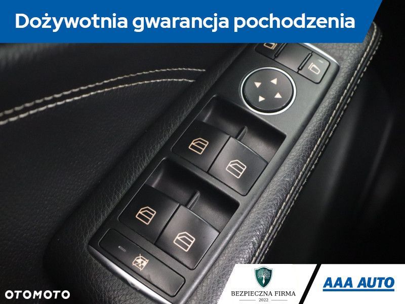 Mercedes-Benz CLA - 21