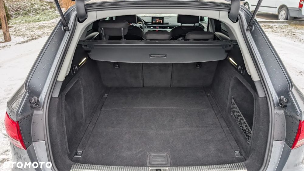 Audi A4 Avant 2.0 TDI ultra S tronic - 14