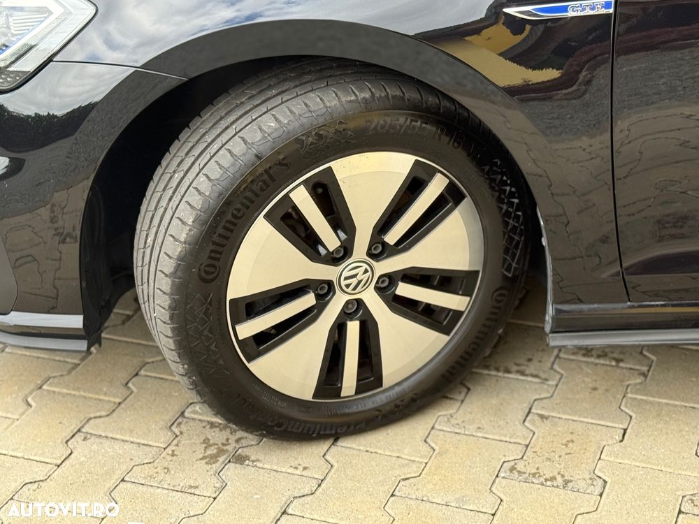 Volkswagen Golf 1.4 GTE Plug-In-Hybrid DSG - 32