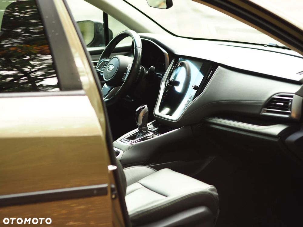 Subaru Outback - 12