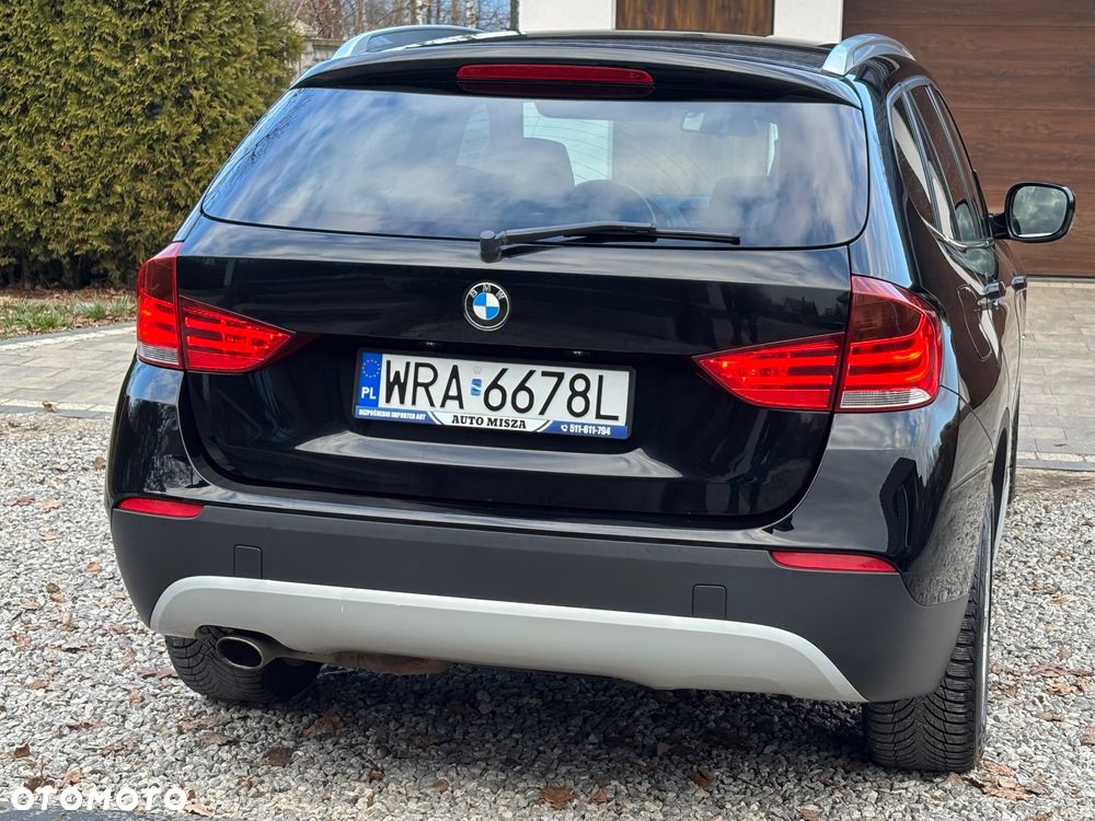 BMW X1 sDrive18i Sport Line - 17