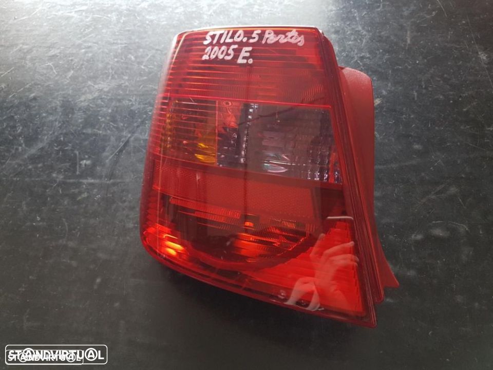 Farolim Fiat Stilo 2005 - 1