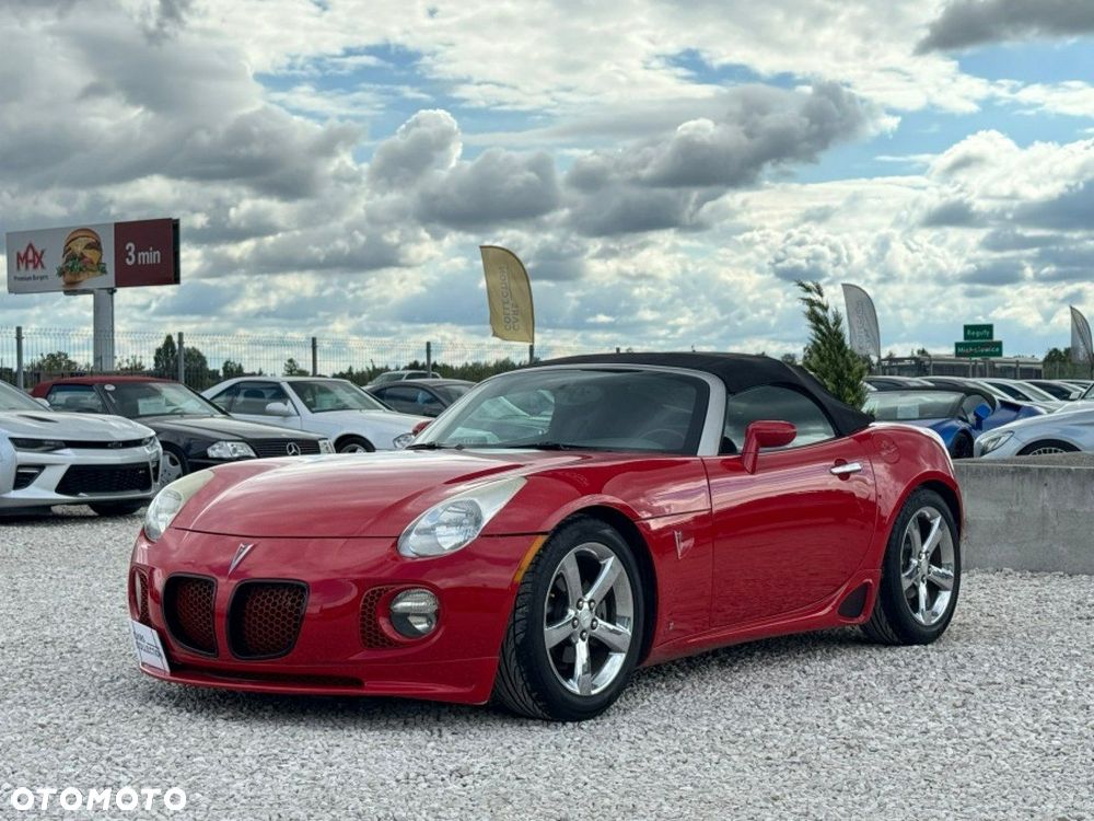 Pontiac Solstice - 8