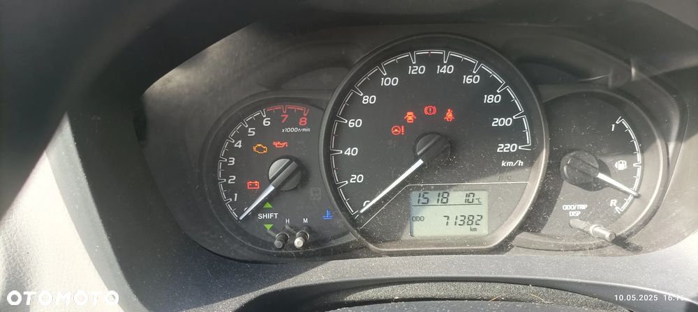 Toyota Yaris 1.0 Active - 11