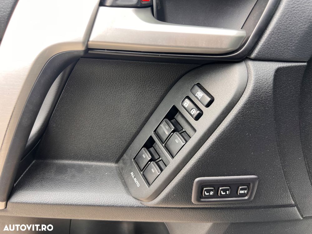 Toyota Land Cruiser 2.8l Turbo D-4D A/T AVS 5 locuri Luxury - 17