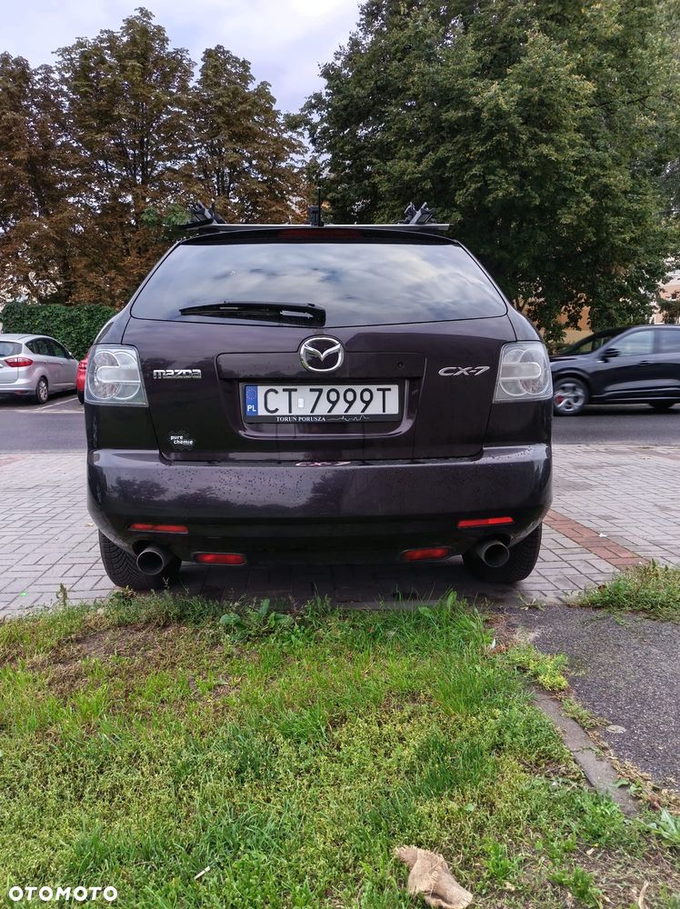 Mazda CX-7 - 10