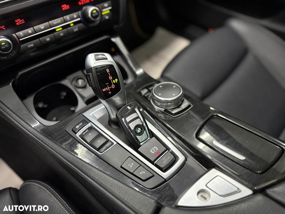 BMW Seria 5 525d xDrive Aut. Luxury Line - 20