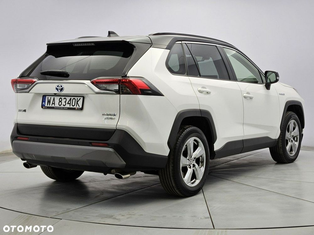 Toyota RAV4 - 5