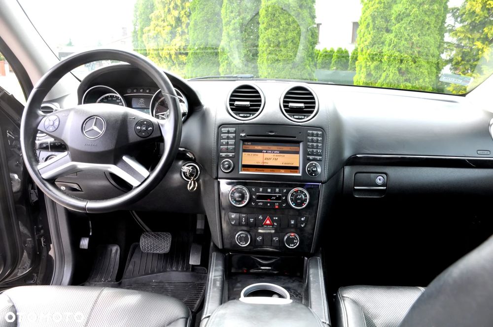 Mercedes-Benz GL 350 CDI - 32