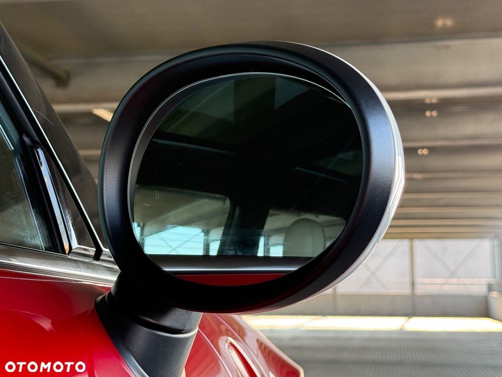 MINI John Cooper Works Trim - 32