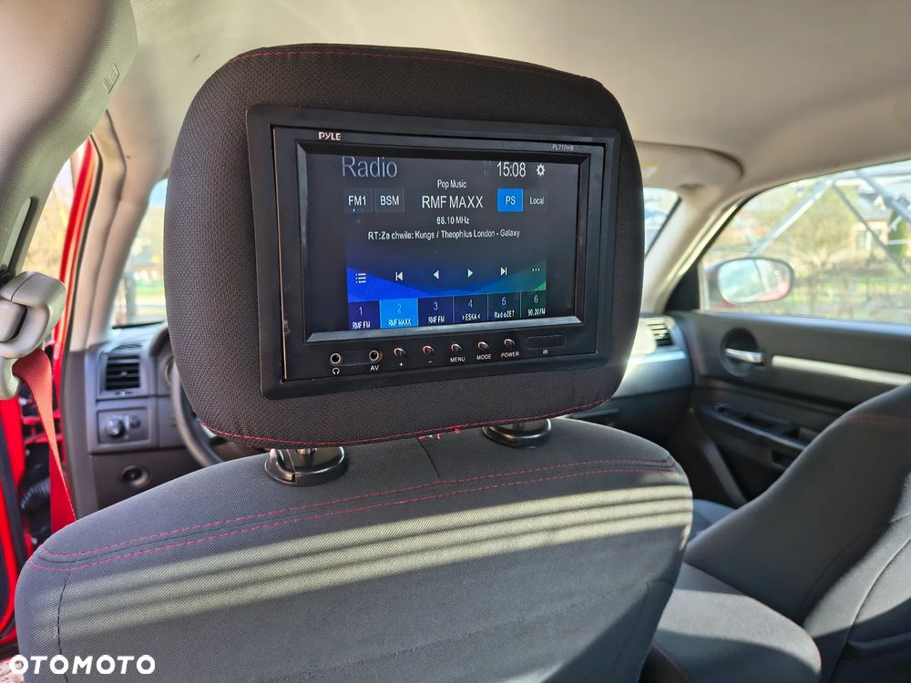 Dodge Charger 3.5 V6 SXT - 15