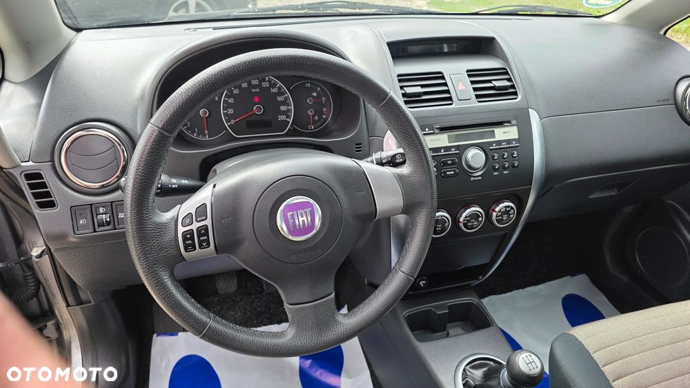 Fiat Sedici 1.6 16V 4x4 Luxury - 12