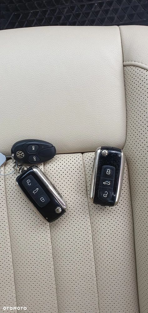 Volkswagen Phaeton 3.0 V6 TDI DPF 4MOTION Automatik (5 Sitzer) - 25