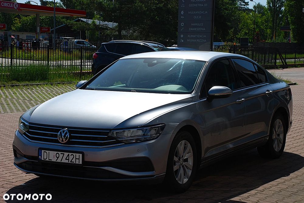 Volkswagen Passat 1.5 TSI EVO Trendline DSG - 3