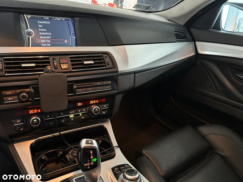 BMW Seria 5 520d - 5