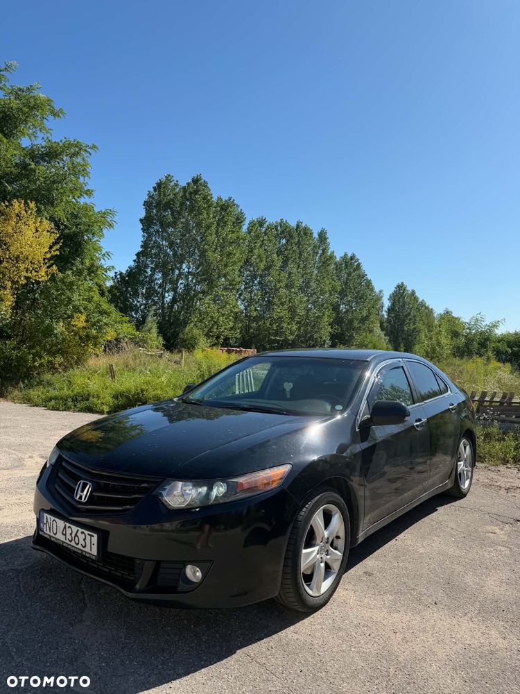 Honda Accord - 1